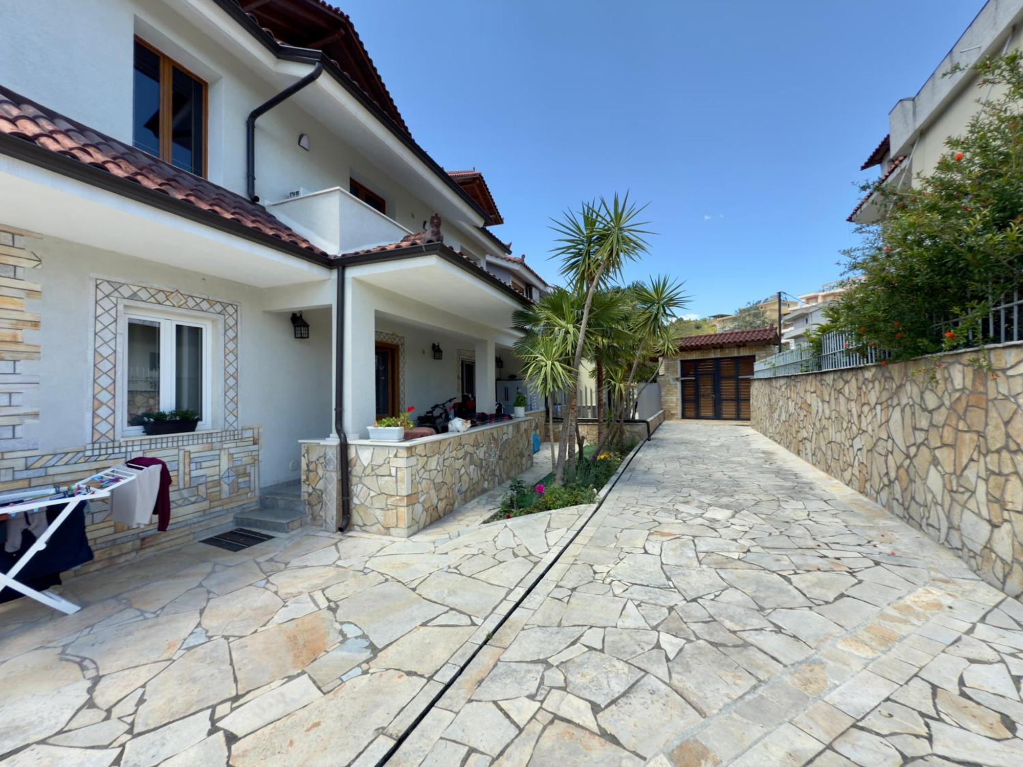 Villa Ida Apartments Vlorë Esterno foto