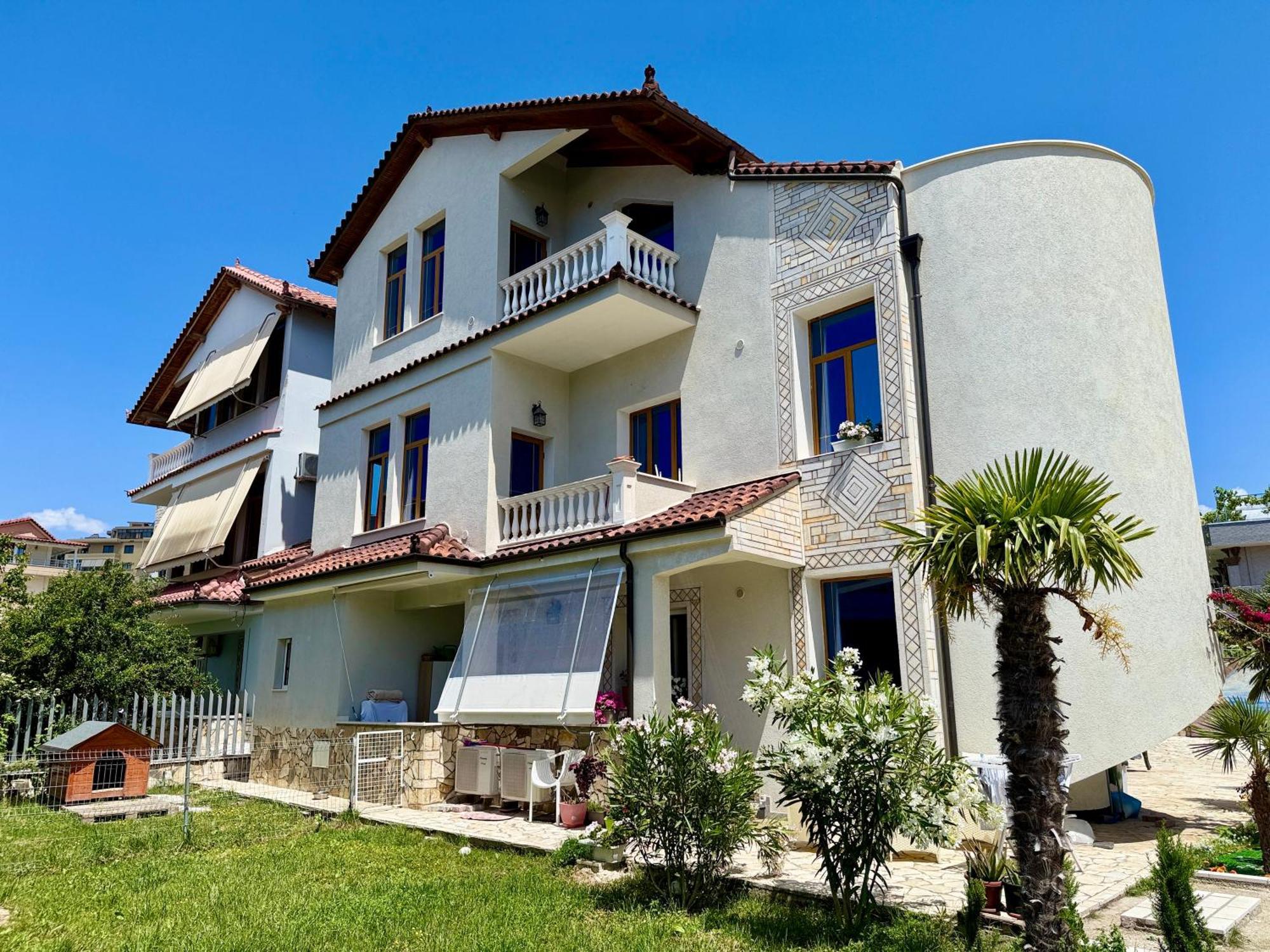 Villa Ida Apartments Vlorë Esterno foto